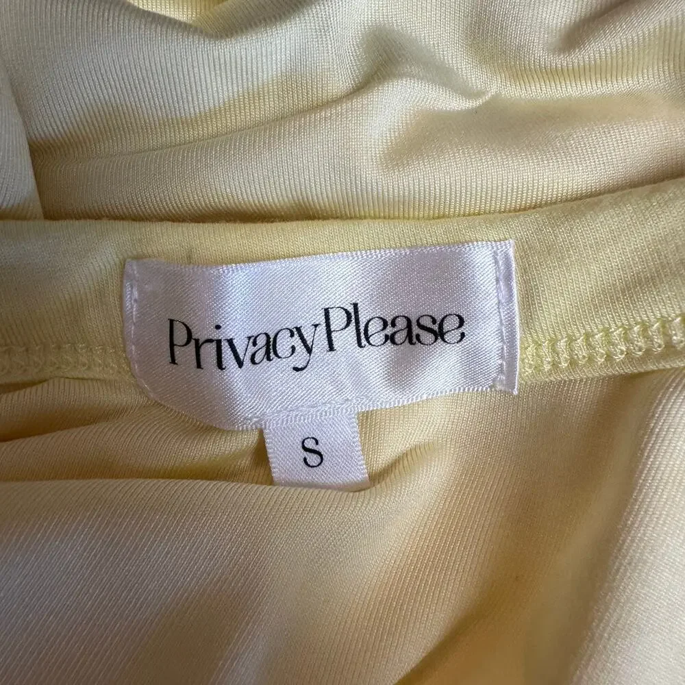 Privacy Please revolve privacy